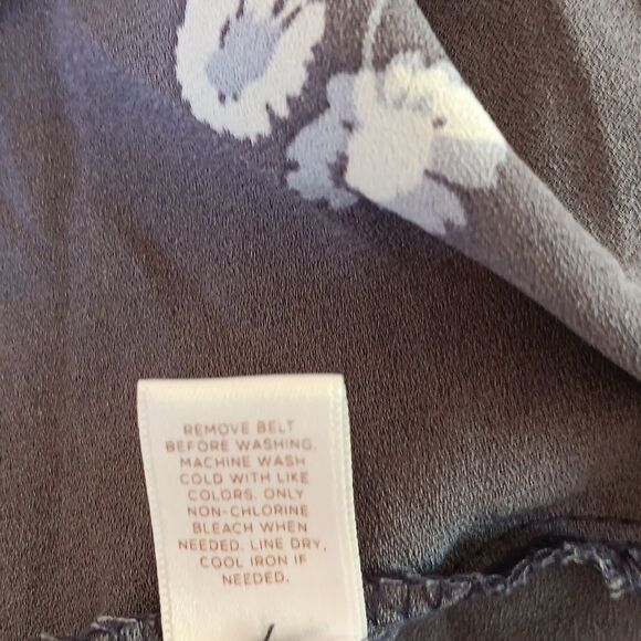 Lc Lauren Conrad Soft Woven Gray Dress. Romcom, Floral - Picture 10 of 13